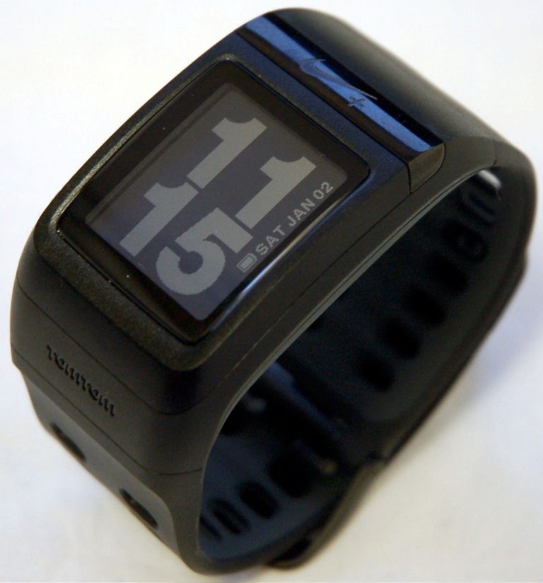 nike  watch series 6